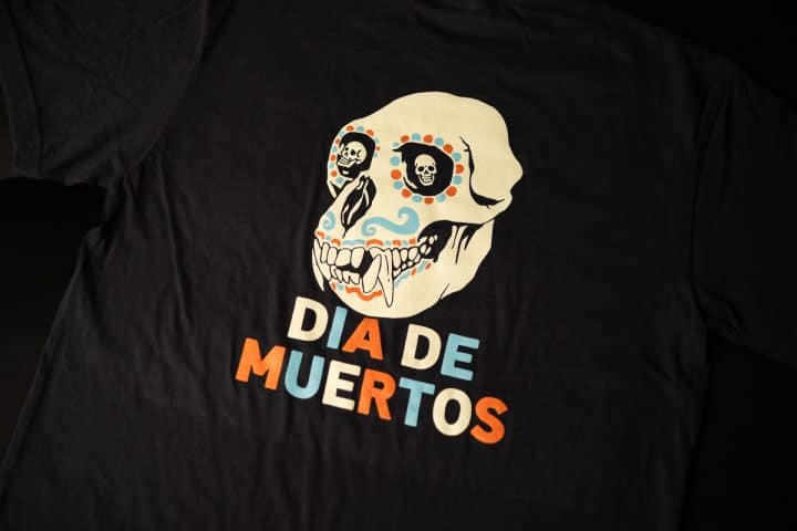 Frothy Monkey Dia de Muertos Tee - Image 4