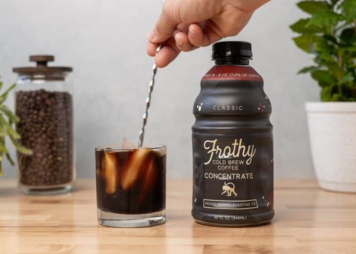 Frothy Cold Brew Coffee Concentrate 32oz - Image 5